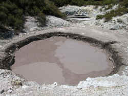 071206WaiOTapu1.jpg (167897 octets)