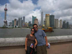 080706ShanghaiBaieBundNabilFarida1.jpg (110592 octets)