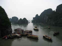 120806BaieHalong3.jpg (89847 octets)