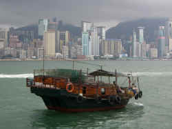 130606HongKongBaiePecheur1.jpg (114467 octets)