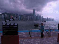 130606HongKongBaieStarAvenueFarida1.jpg (94541 octets)