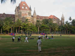 150506MumbaiCricket2.jpg (140380 octets)
