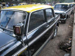 150506MumbaiITaxi.jpg (163753 octets)