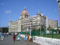 150506MumbaiTajMahalPalace2.jpg (158347 octets)