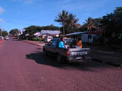 211206IlePaquesVehicule2.jpg (122246 octets)