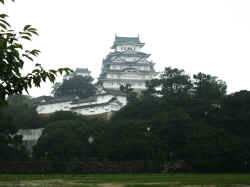 230706HimejiHimeijiJo9.jpg (102021 octets)