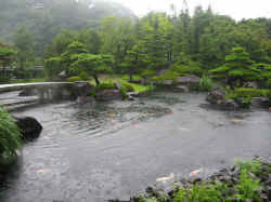 230706HimejiHimeijiJoJardin5.jpg (159600 octets)