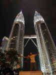 230906MalaisieKualaLumpurPetronastowerNabilFarida1.jpg (243364 octets)