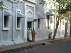 240406PondicheryAshramSriAurobindo.jpg (126604 octets)