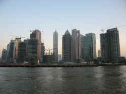 270706ShanghaiBaieBundConstruction1.jpg (103087 octets)