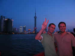 270706ShanghaiBaieOuartassi3.jpg (71027 octets)